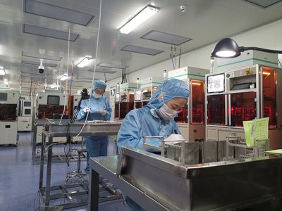 电子企业蓬勃发展 电子产品与元器件研发的创新浪潮